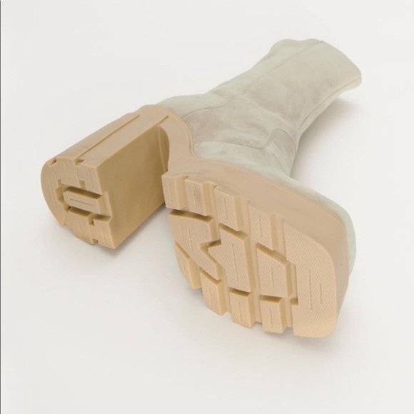 Syro TR Desert Beige Cream Suede Rubber Platform Heel Boots US Men’s 9 Brand New - Picture 2 of 5